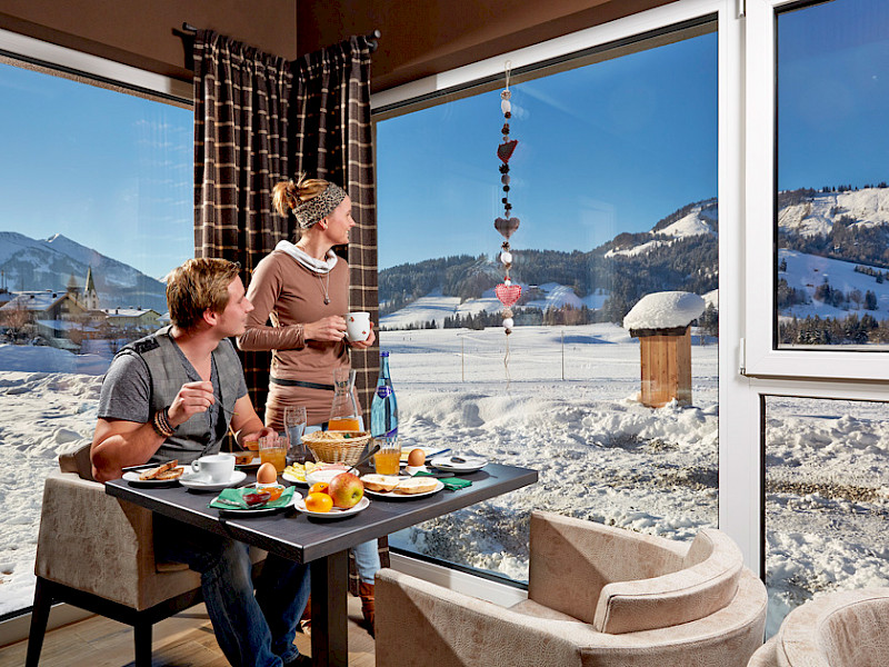 winter breakfast room with great view